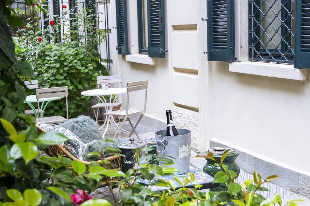 Luxury Bohemian Suite With Private Garden In Mediolan Zewnętrze zdjęcie